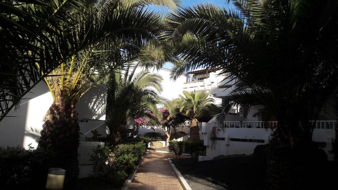 Sunny Self-Catering Apartment Costa Teguise, Lanzarote, Spain Екстер'єр фото
