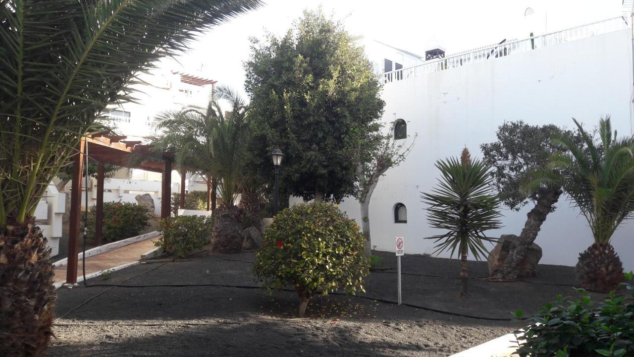 Sunny Self-Catering Apartment Costa Teguise, Lanzarote, Spain Екстер'єр фото