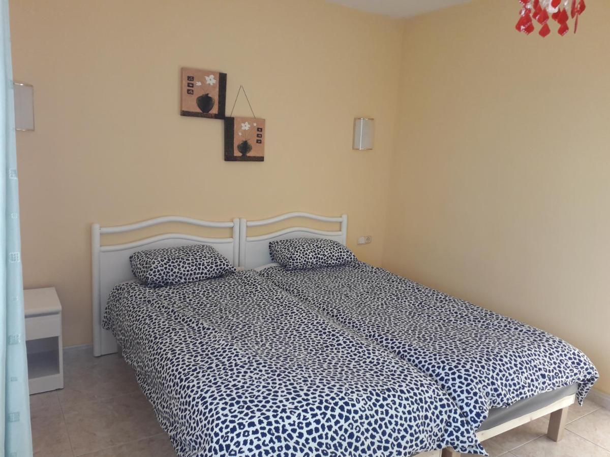 Sunny Self-Catering Apartment Costa Teguise, Lanzarote, Spain Екстер'єр фото